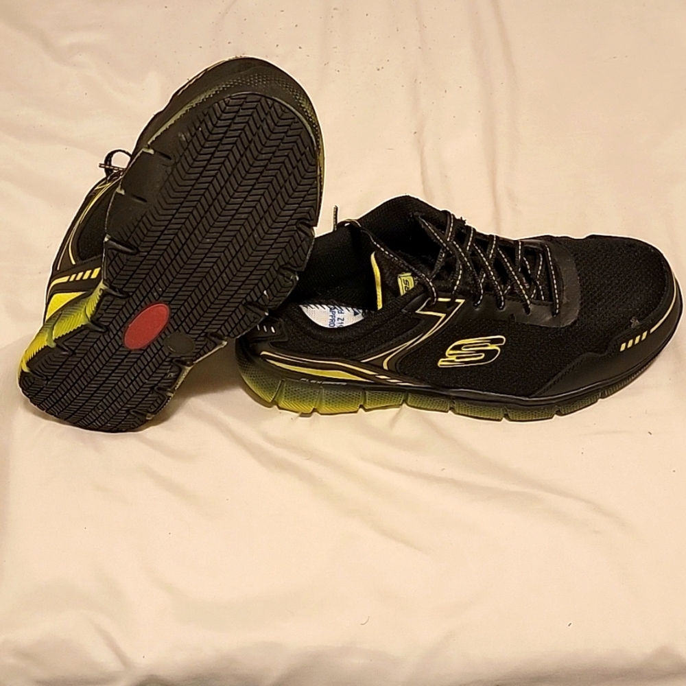 Skechers Safety Work Shoes 8.5
